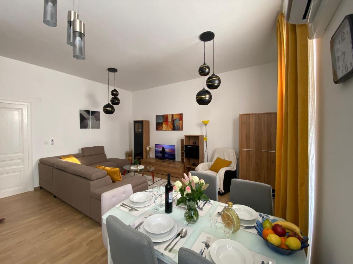 Apartman Andela Pula Centar Dış mekan fotoğraf